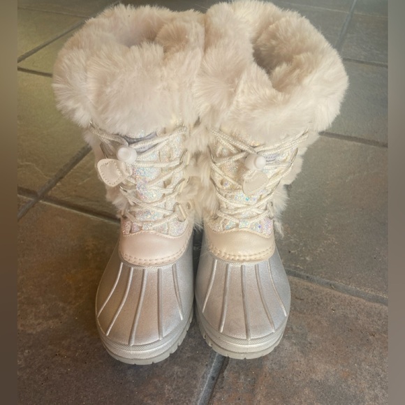 London Fog Girls Snowboots - size 3 - Picture 3 of 3